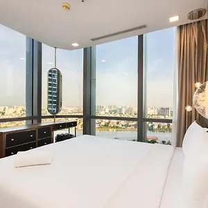 Apartment Landmark 81 - Luxury Condotel, Ho Chi Minh City