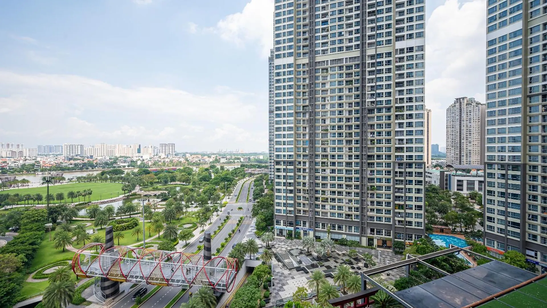 Apartment Landmark 81 & Vinhomes Urban Ho Chi Minh City